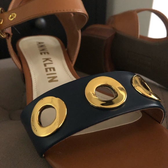 Anne Klein heels - Picture 7 of 8